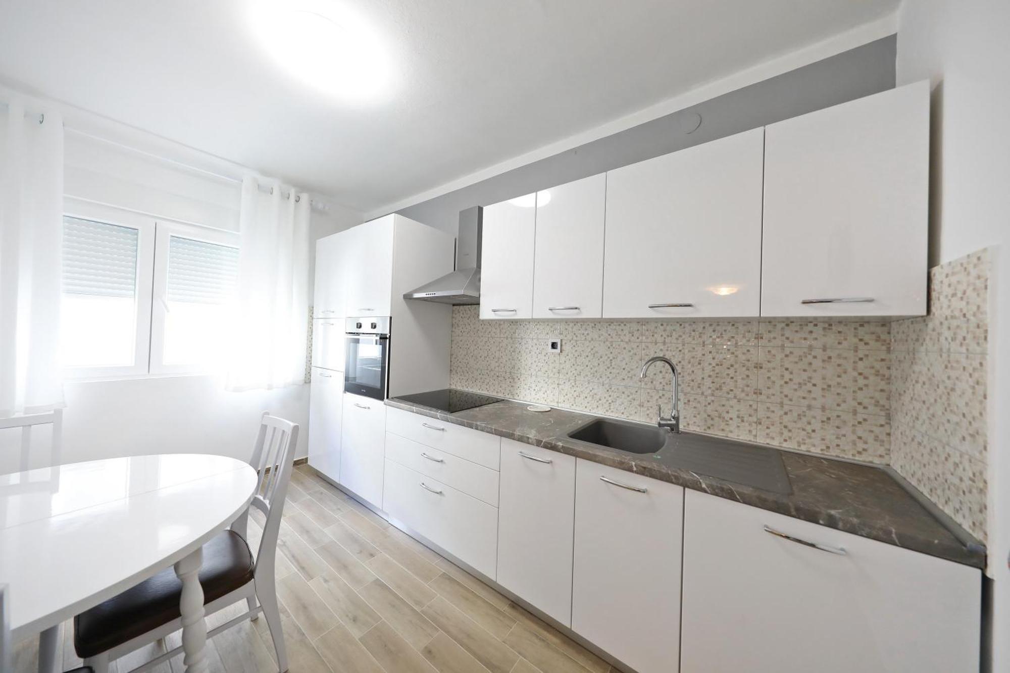זאדאר Apartman Ski מראה חיצוני תמונה